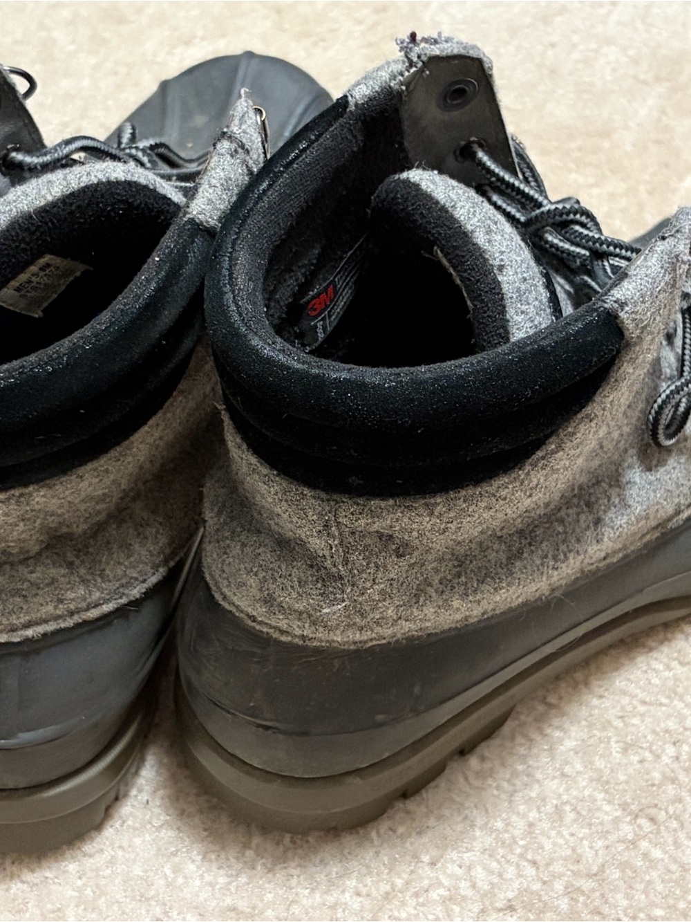 Sperry Men’s Gray Wool and Black Rubber Duck Boots - Picture 2 of 4